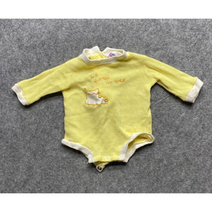 Vintage Pemay Layette Bodysuit Infant Up to 12.5 lbs Yellow Knit Snap Romper 70s